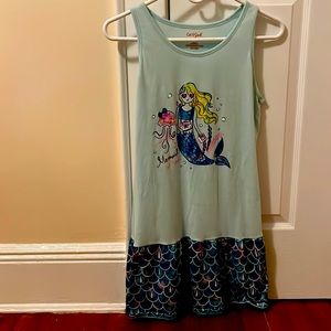Girls mermaid nightgown size xl 14/16 cat & Jack